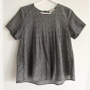 Sea NY silk/cotton voile pleated short sleeved blouse, womens size 4